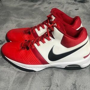Nike Air Visi pro 5
basketball shoes